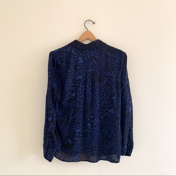 Express Womens Leopard Print Button Down Top Blue Black Small S - Picture 5 of 6